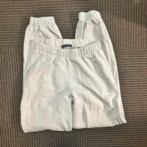 Brandy Melville Rosa Sweats